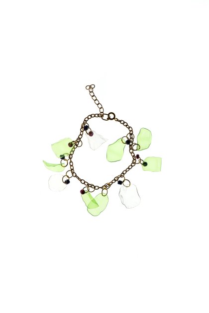 Plastic Jewellery by Shahd El Lawindy, Prof. Klaus Hesse