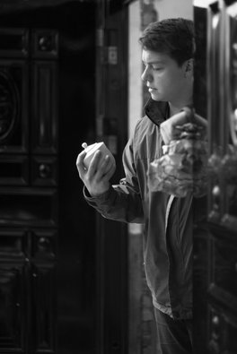 »The New Blue – Porcelain instead of Paper« by Klaus Hesse and Zack Chen