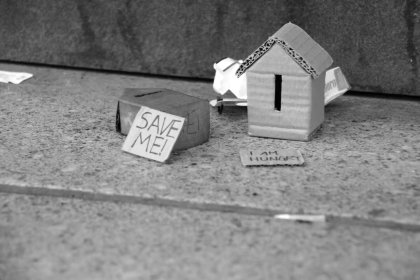 Homeless in Frankfurt Workshop by Naomi Kasumi and Klaus Hesse