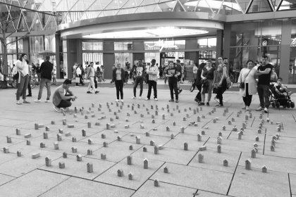 Homeless in Frankfurt Workshop by Naomi Kasumi and Klaus Hesse