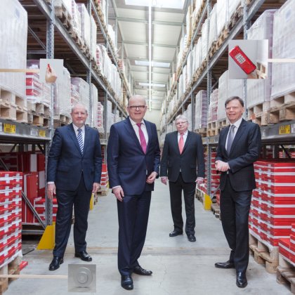 IHK Unikate by Felcitas von Lutzau, Prof. Klaus Hesse