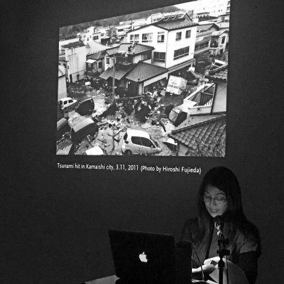 Naomi Kasumi, Prof. Klaus Hesse