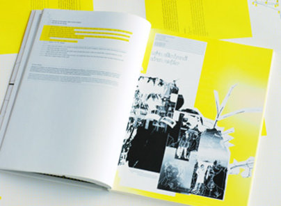 »Hier vorne« Ausstellung Frankfurter Buchmesse 2006 Klasse Hesse