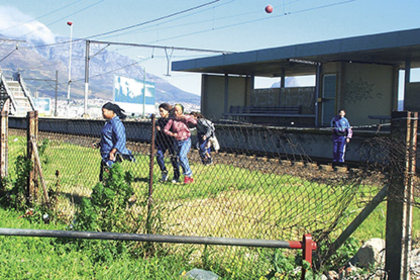 First annual report of HfG Offenbach Prof. Klaus Hesse